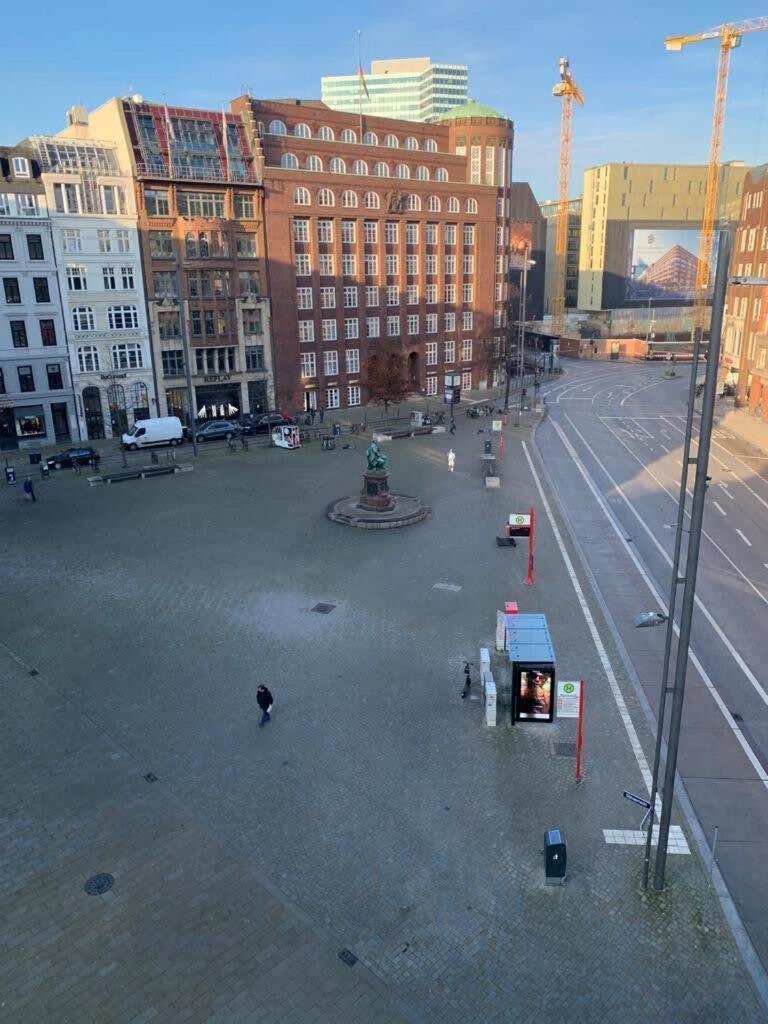 Hamburger Perle Am Gaensemarkt Und Binnenalster Esterno foto